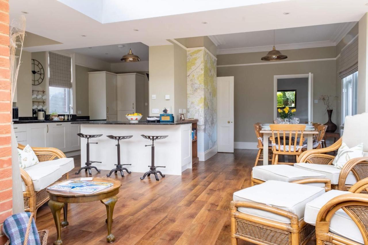 Surrey Lodge Brockenhurst Extérieur photo
