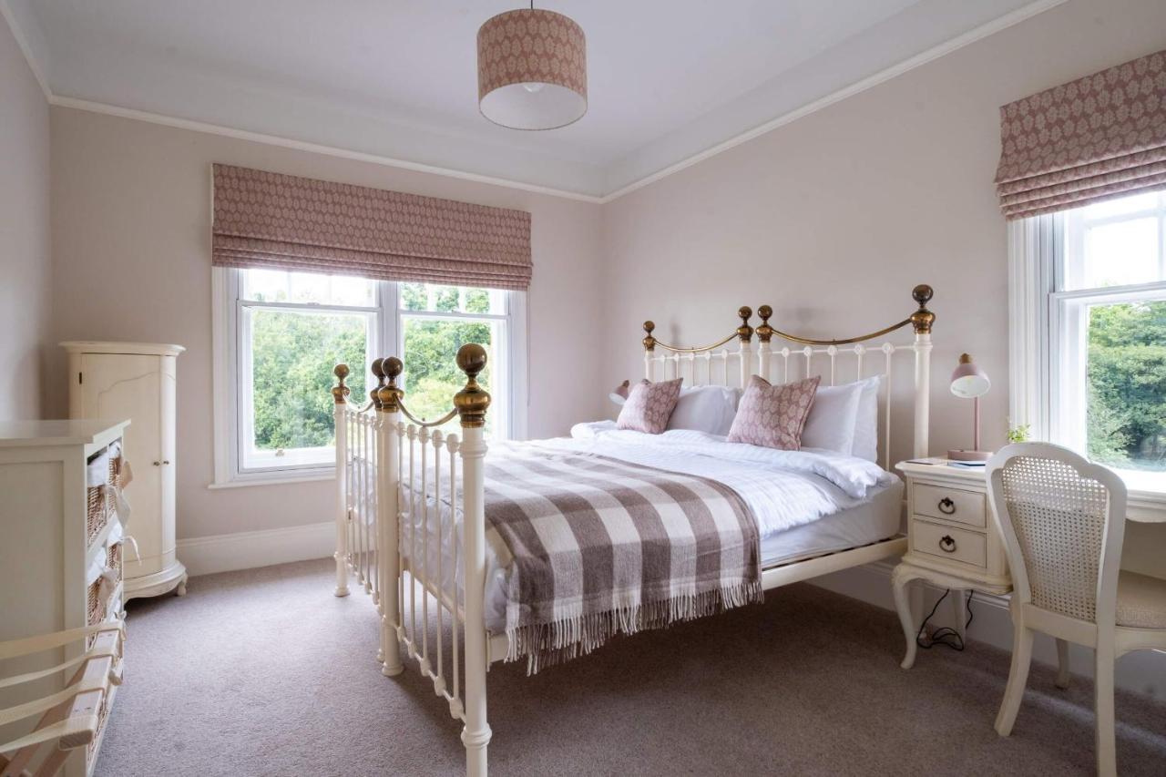 Surrey Lodge Brockenhurst Extérieur photo