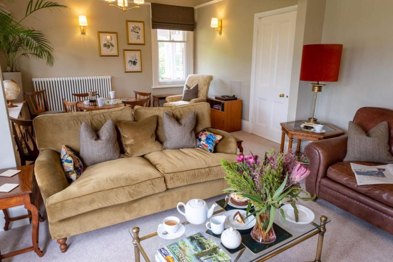Surrey Lodge Brockenhurst Extérieur photo